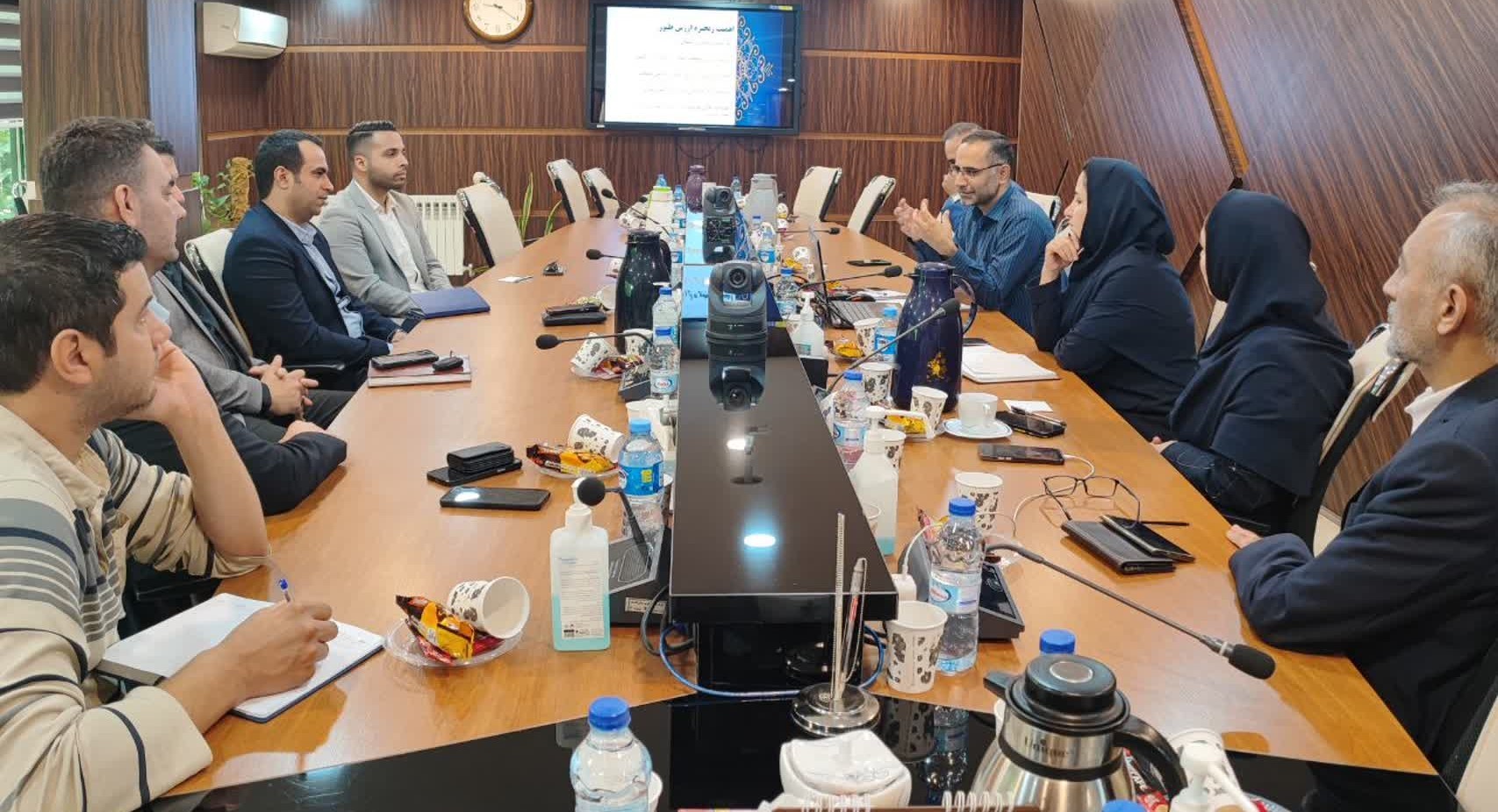 برگزاری جلسه «زنجیره ارزش راهبردی طیور‌ استان» در پارک علم و فناوری گلستان