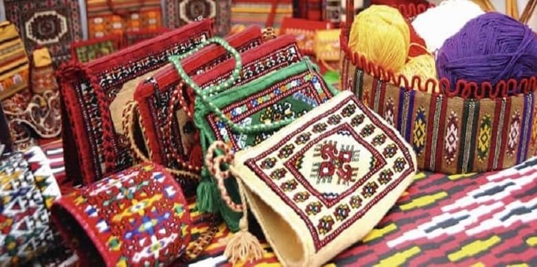 فراخوان شناسایی محصولات شاخص حوزه صنایع خلاق گلستان جهت حضور در نمایشگاه هفته پژوهش و فناوری کشور